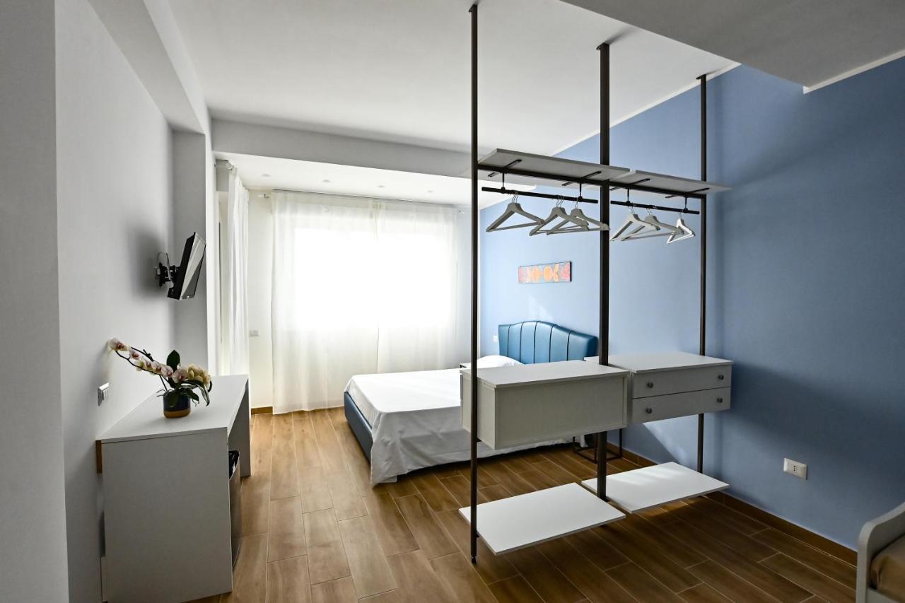Kore Suites&Apartments ลอกรี ภายนอก รูปภาพ